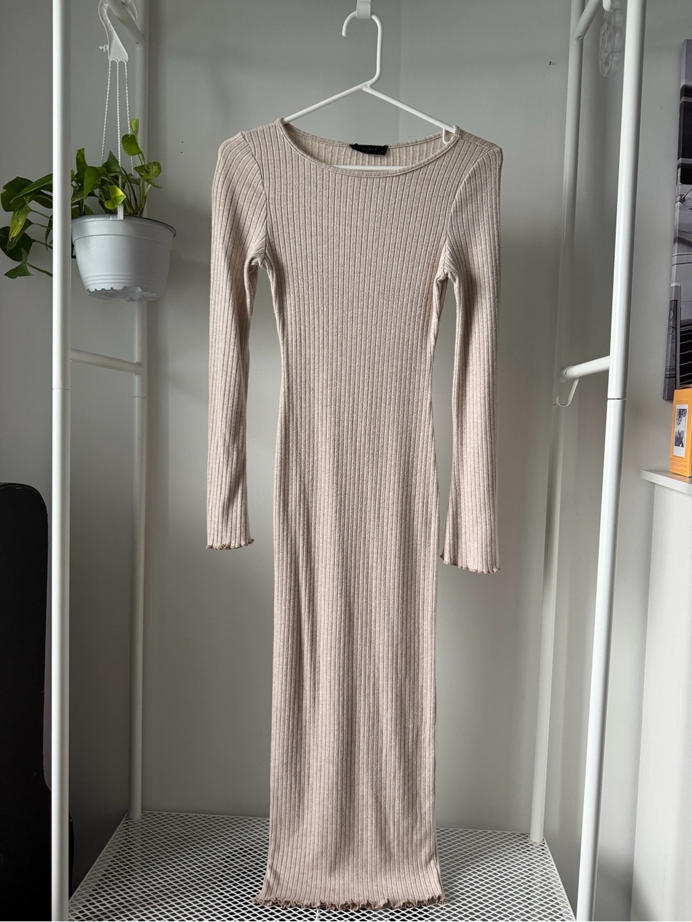 Slim Ribbed Long Sleeve Maxi Dress - Beige